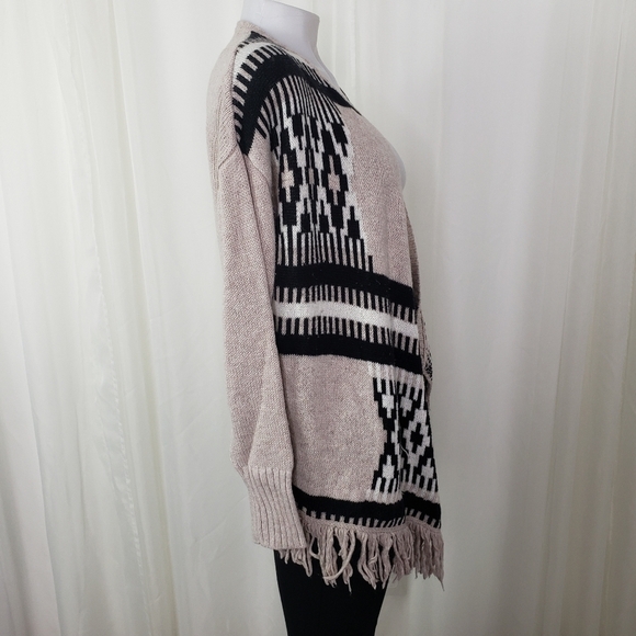 American Eagle Outfitters drape front sweater fringe size small - Picture 6 of 9